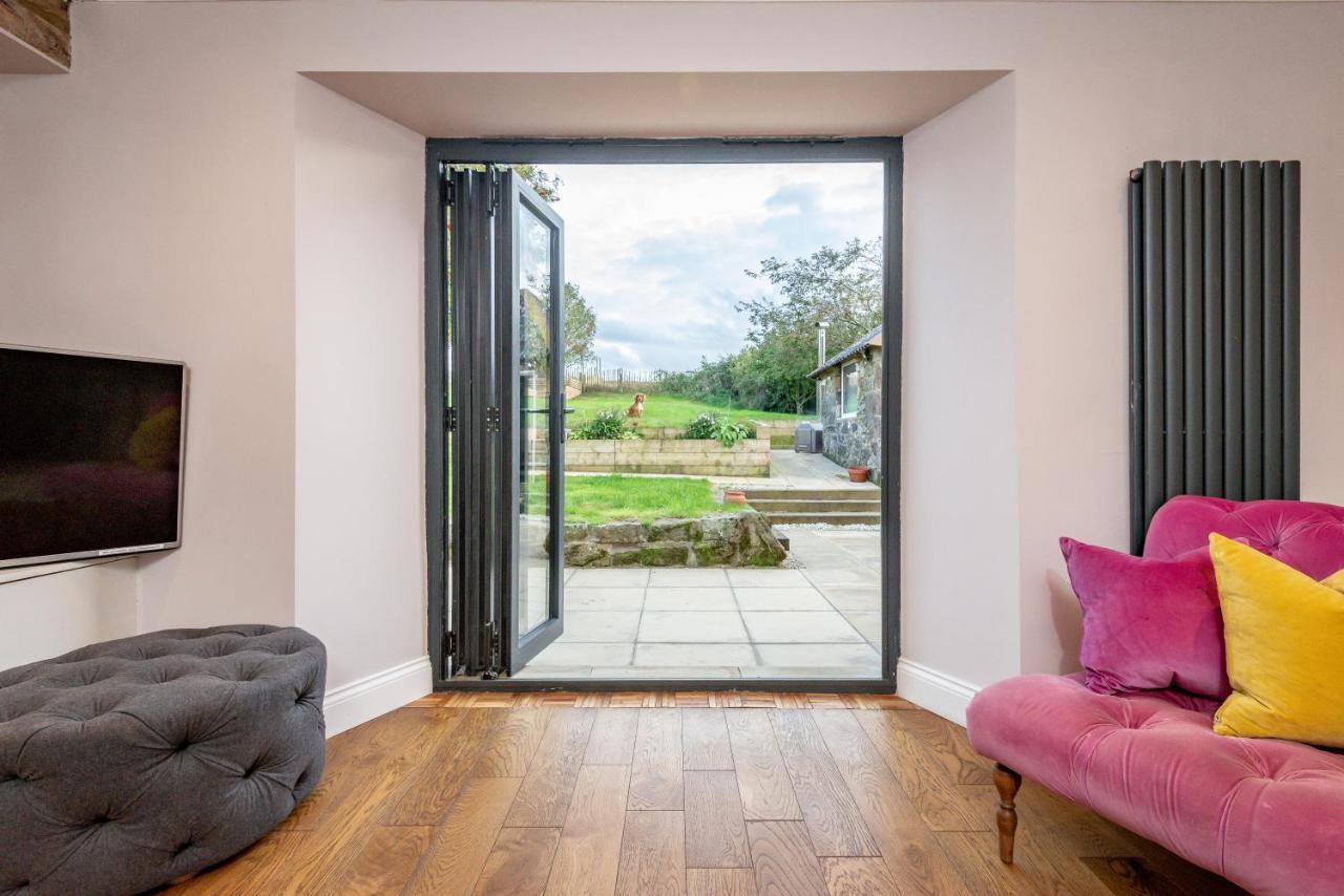 East Cottage * Wood Burning Hot Tub * Garden St. Andrews Exterior foto